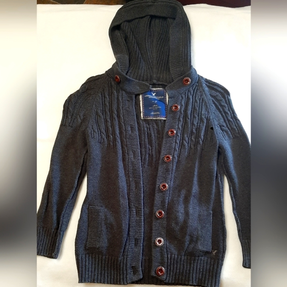 Women's American Eagle Size SM Button Up Hooded Sweater